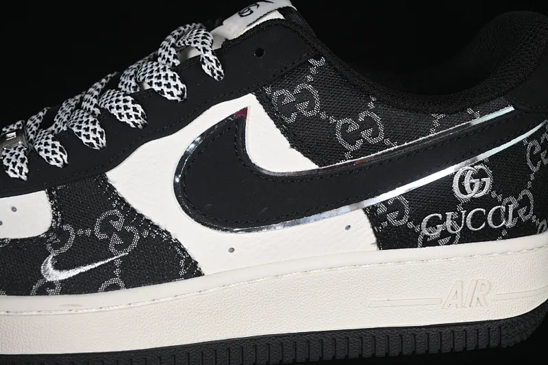 All categories Nk Air Force 1 Air Force series Nk Air Force 1 Low Air Force low-top Nike Air Force 1'07 Low Black and white classic color Air Force 1 low-top casual sneakers MM3399-810
